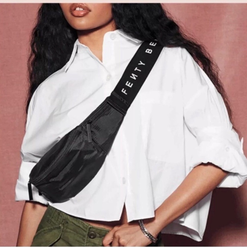 FENTY BEAUTY Fanny pack/crossbody bag in EUC
